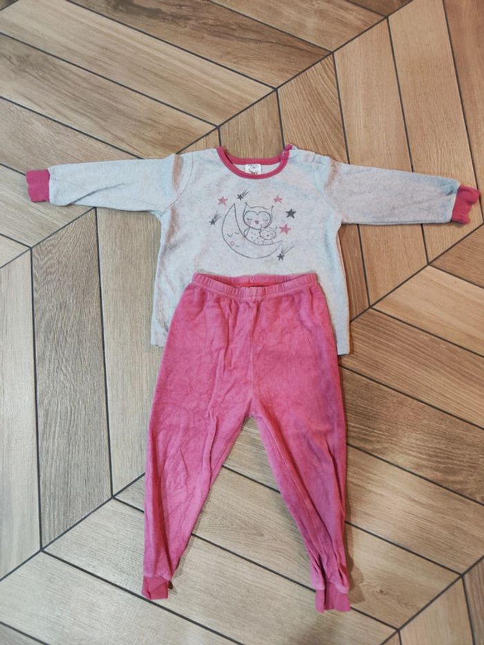 Pyjama 2 pièces velours Taille 24-36 mois 2-3 ans Poco Piano