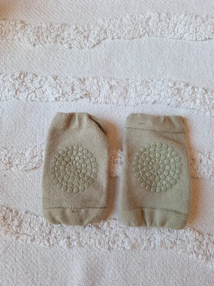 Genouillère bébé pour le 4 pattes