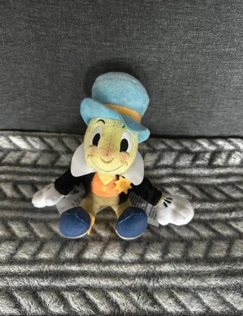 Peluche aimantée jiminy cricket Disneyland Paris Pinocchio Disney