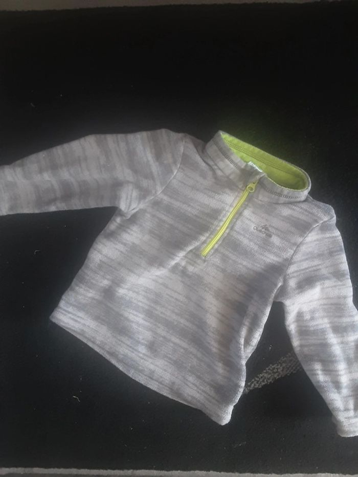 Sweat polaire quechua, 2 ans
