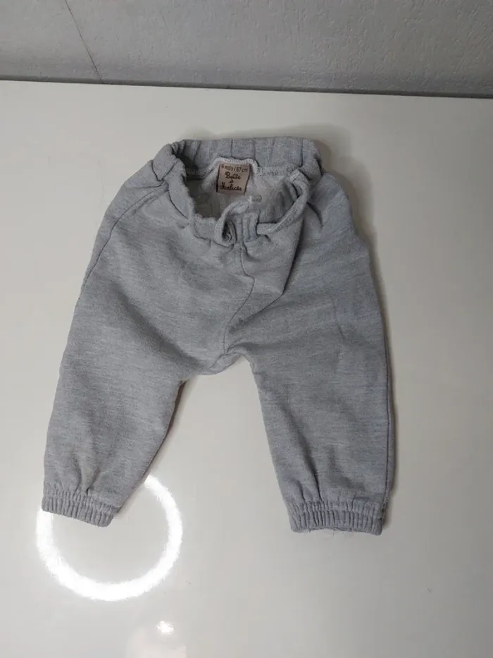 Jogging gris "Boîte à malices"