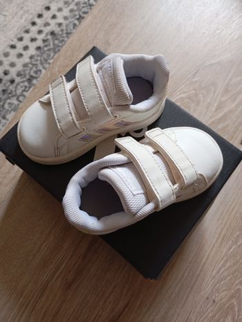 Vends 1 paire de chaussures 