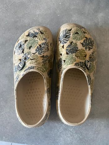 Crocs garçon taille 30