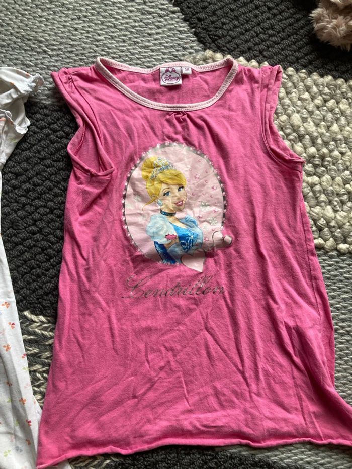 Lot chemises de nuit et t-shirt - photo numéro 3