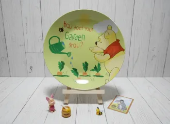 Assiette Disney Winnie l'Ourson - "Petit Jardinier"
