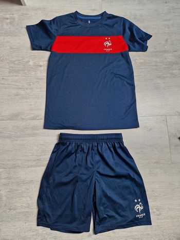 Ensemble short et maillot 12 ans FFF football Weeplay