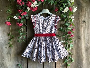 PETIT BATEAU - ROBE FILLE MOTIF PETITES FLEURS, TONS LUMINEUX & VOLANTS 3A