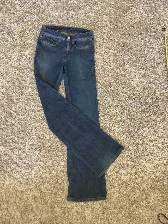 Jeans Hifilger en très bon état  Taille 34 - photo numéro 2