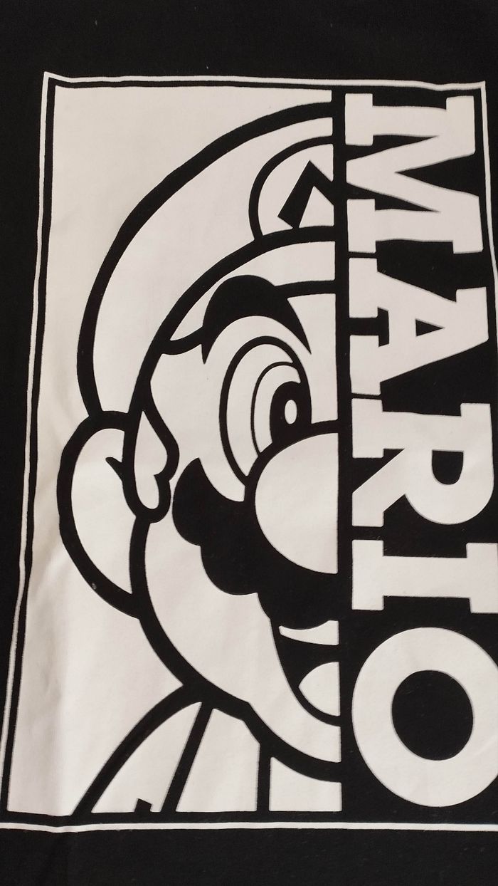 2 tee shirts Super Mario neufs - photo numéro 2