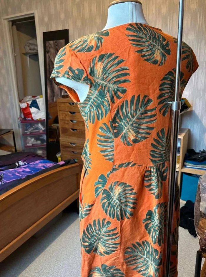 Robe taille 38 - photo numéro 3