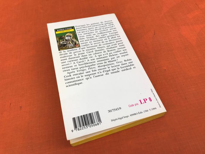 Robin Cook Danger mortel N° 7543 (1988) Le Livre de Poche - photo numéro 5