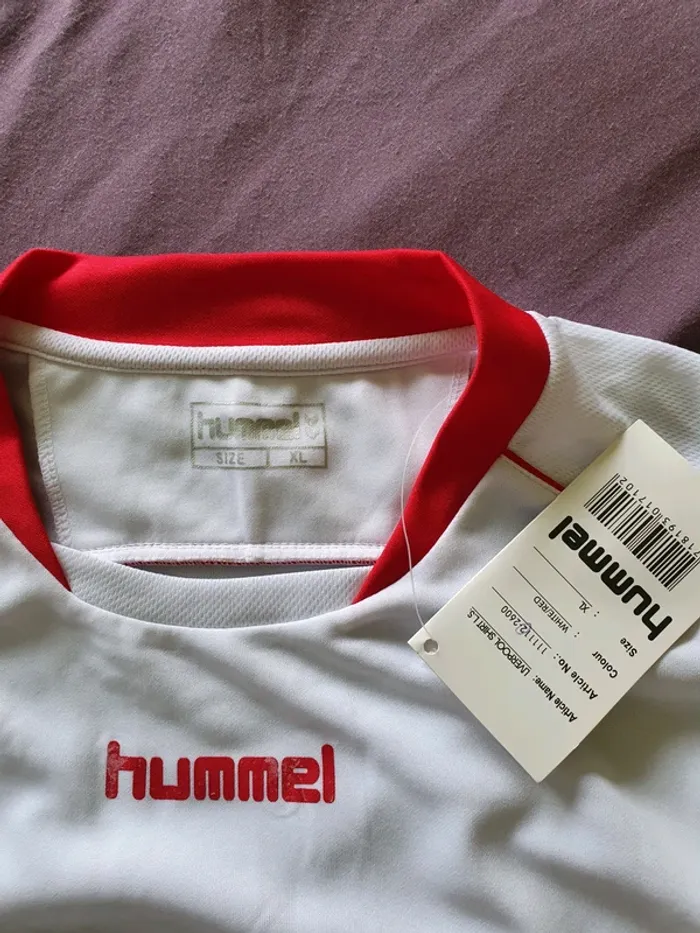 Maillot Hummel neuf XL - photo numéro 2