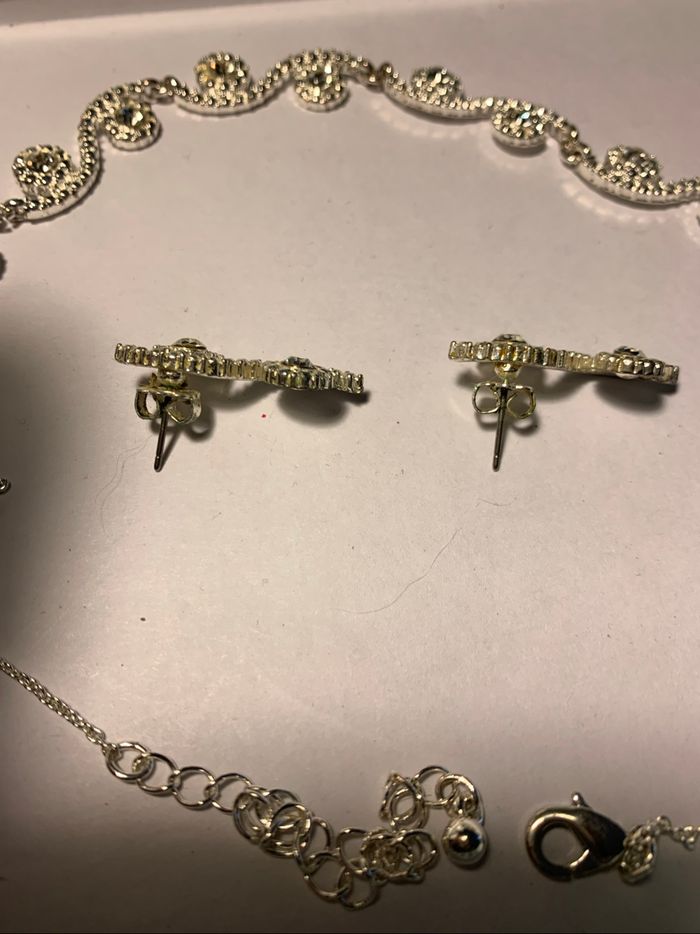 Collier et boucles d’oreilles strass - photo numéro 6