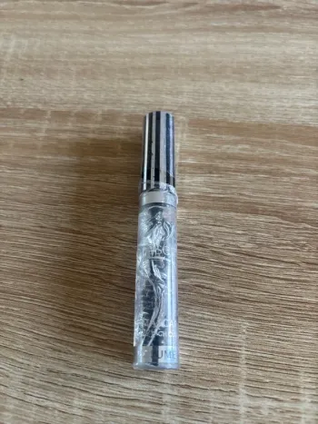 Mascara transparent