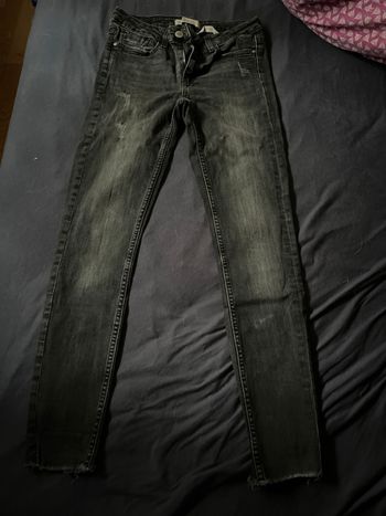 Jean gris noir
