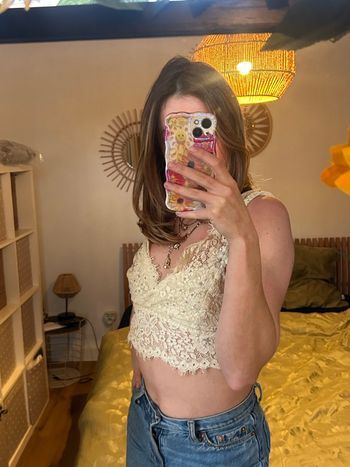 ✨ Haut en dentelle écru / crème pailleté – Style bohème chic ✨