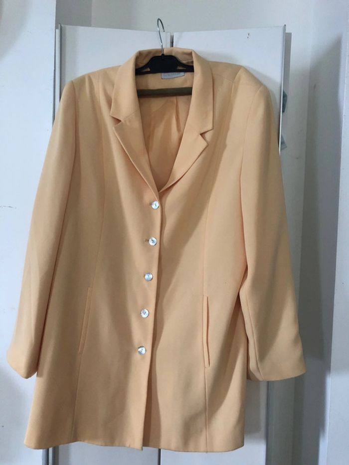 Ensemble tailleur chic . Taille 50 - photo numéro 2