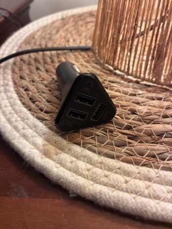 Adaptateur usb allume cigare