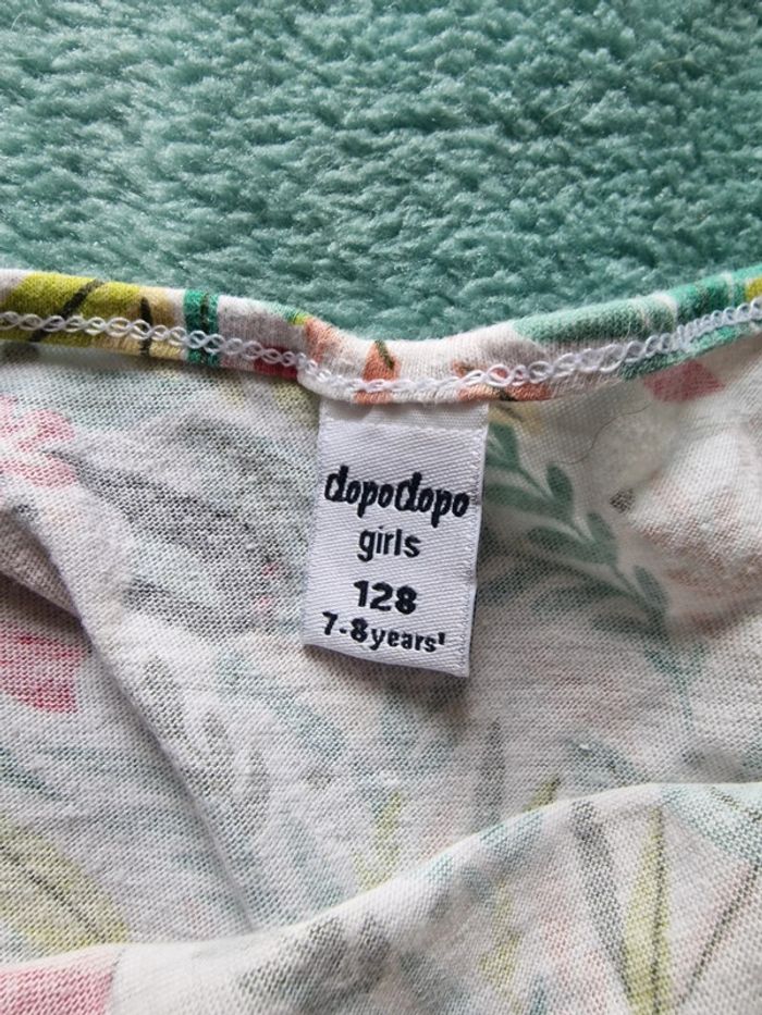 Jolie robe 7.8 ans 128 cm - photo numéro 4