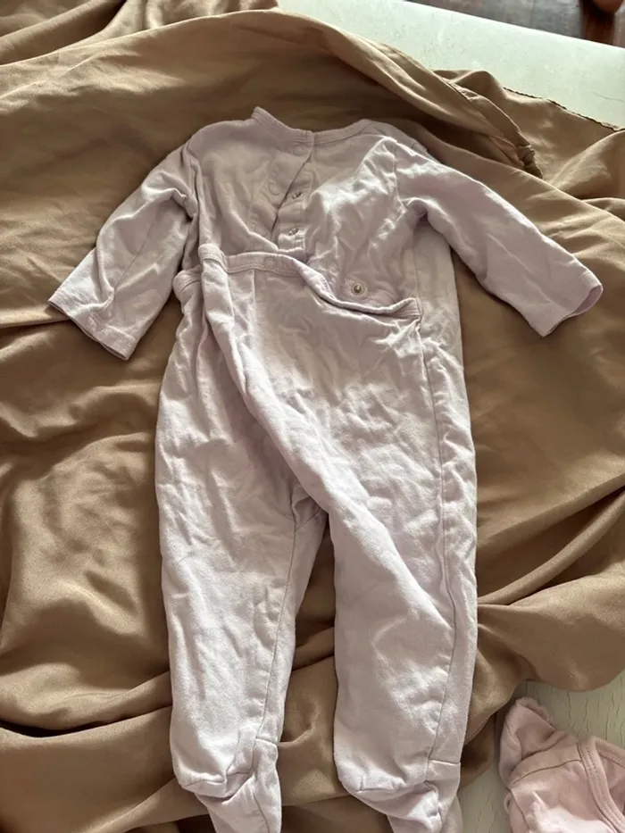 Lot de 3 pyjamas fin fille 6 mois - photo numéro 13