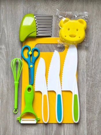 Ensemble de cuisine 9 pièces pour enfant neuf