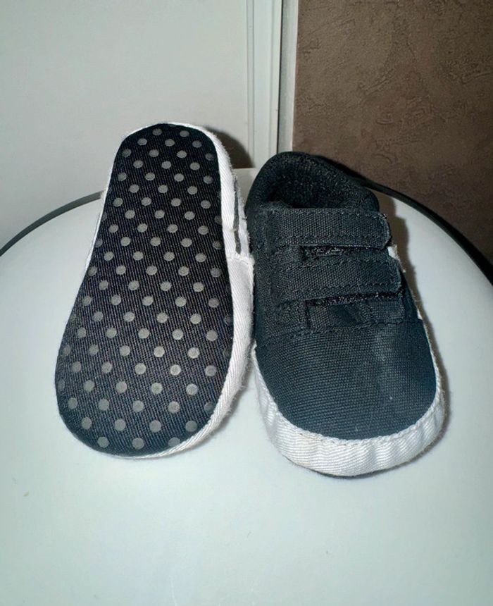 Chaussures bébé - photo numéro 2