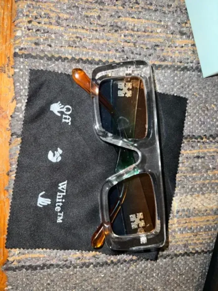 Lunettes de soleil offswhite 2025 officiel édition limitée très rare - photo numéro 2