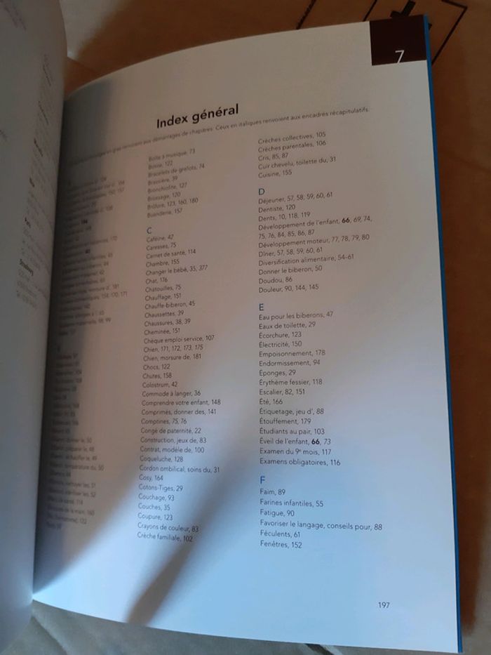 Livre "le guide pratique du papa" - photo numéro 3