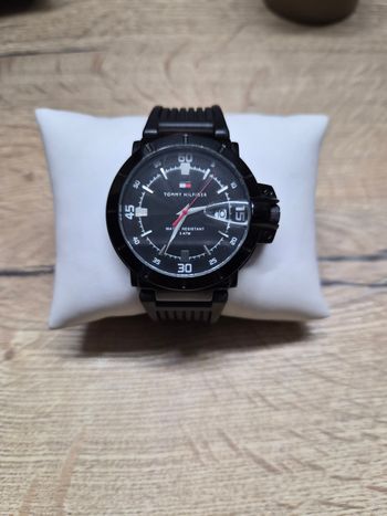 Montre Tommy Hilfiger 