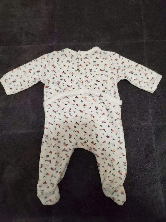 Pyjama 3 mois - photo numéro 2