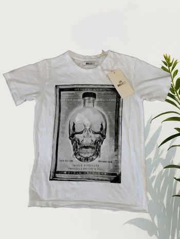 T-shirt neuf manches courtes deeluxe 74