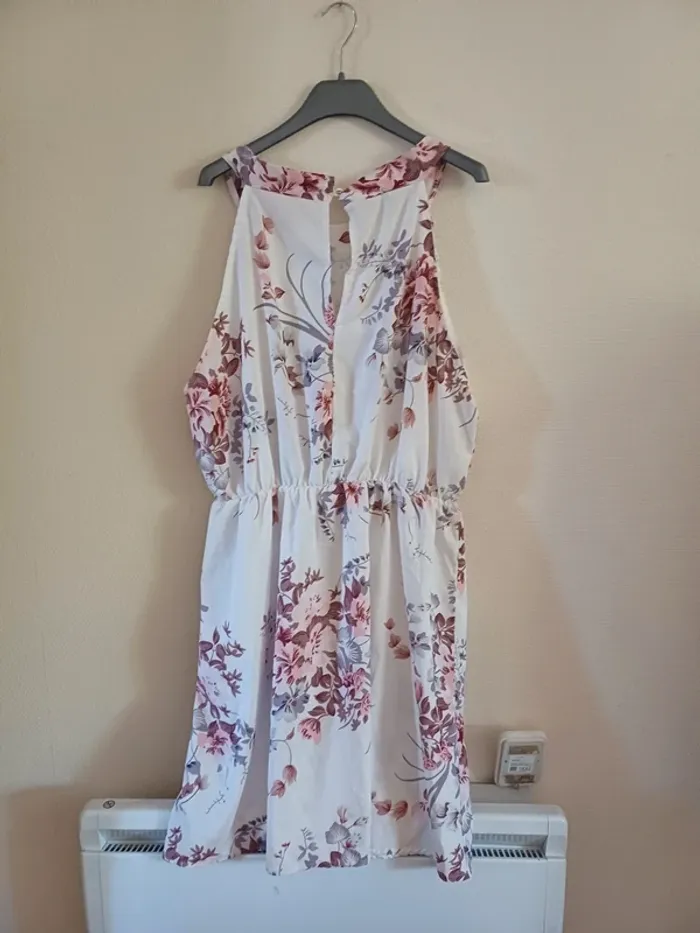 Robe femme 40/42 - photo numéro 4