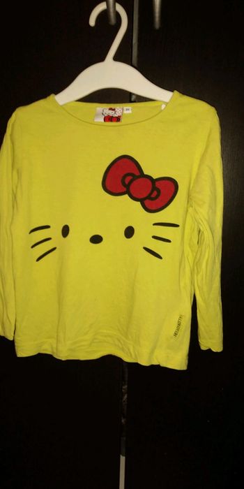 Joli t-shirt manches longues hello Kitty