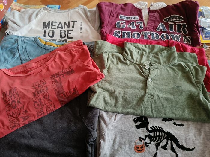 Lot de t-shirts taille 7-8 ans - photo numéro 2