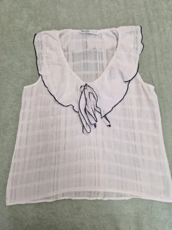 Top blanc et bleu marine femme Zara Taille M
