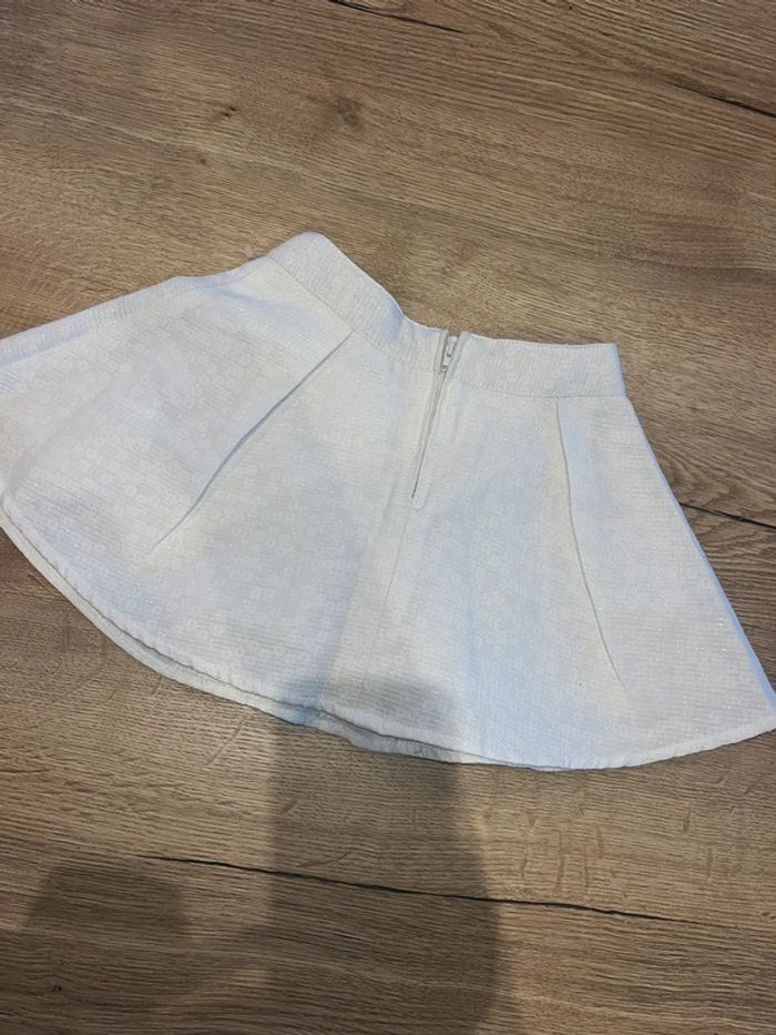 Jupe blanche neuve habillé tape à l’œil - photo numéro 5