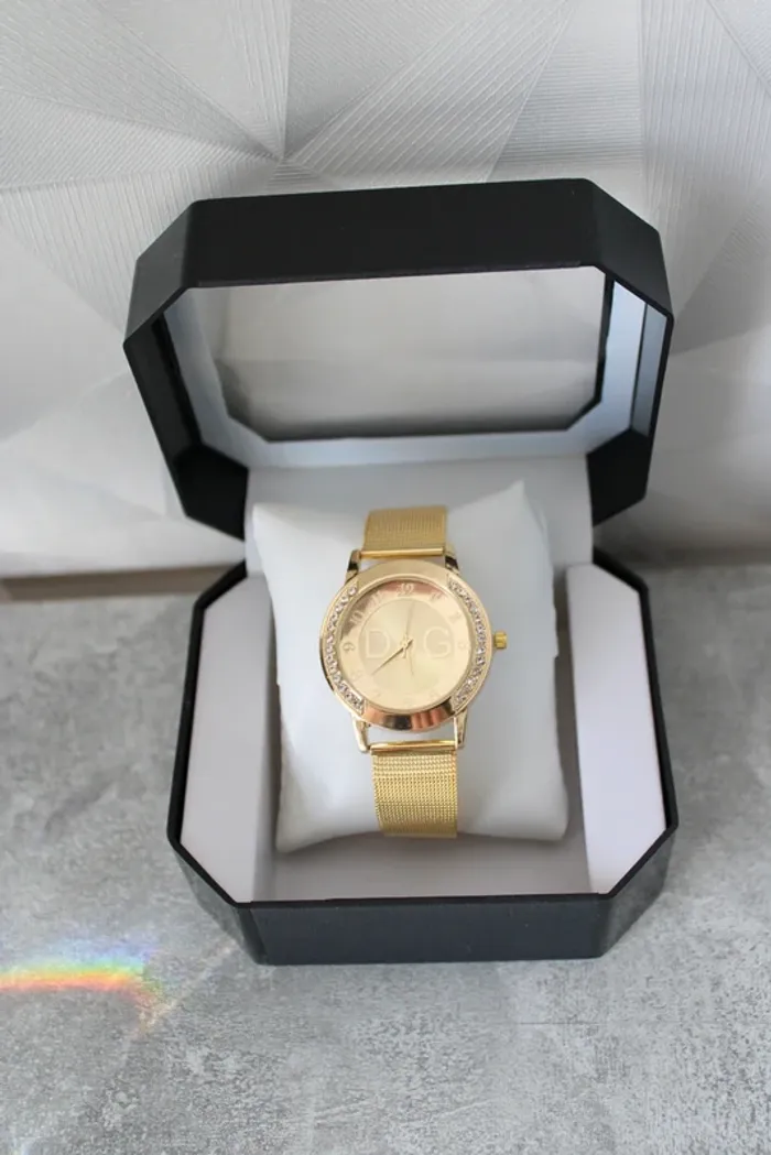 Montre chic dorée DQG - photo numéro 6