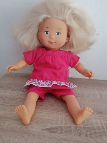 Poupée /poupon Corolle 32cm cerise