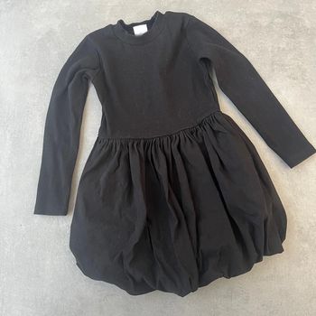 Robe boule noire 128