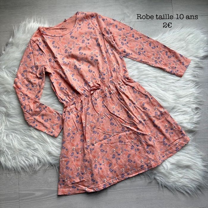 Robe taille 10 ans