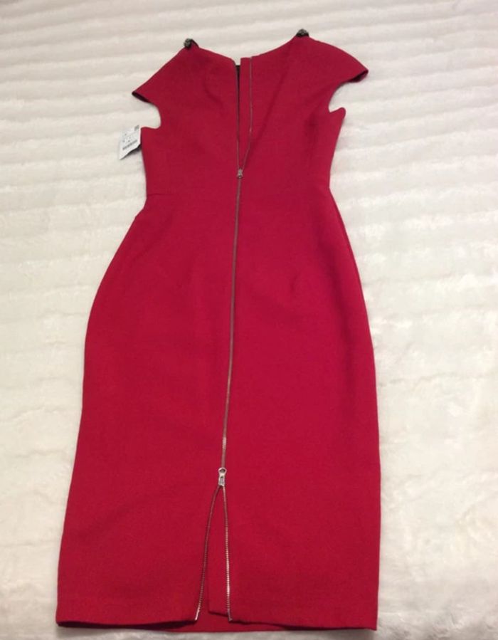 Magnifique robe Zara rouge - photo numéro 3