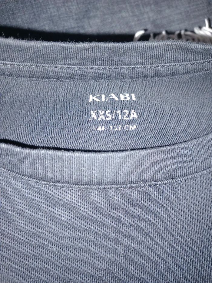 T-shirt kiabi taille 2xs 12 ans - photo numéro 2