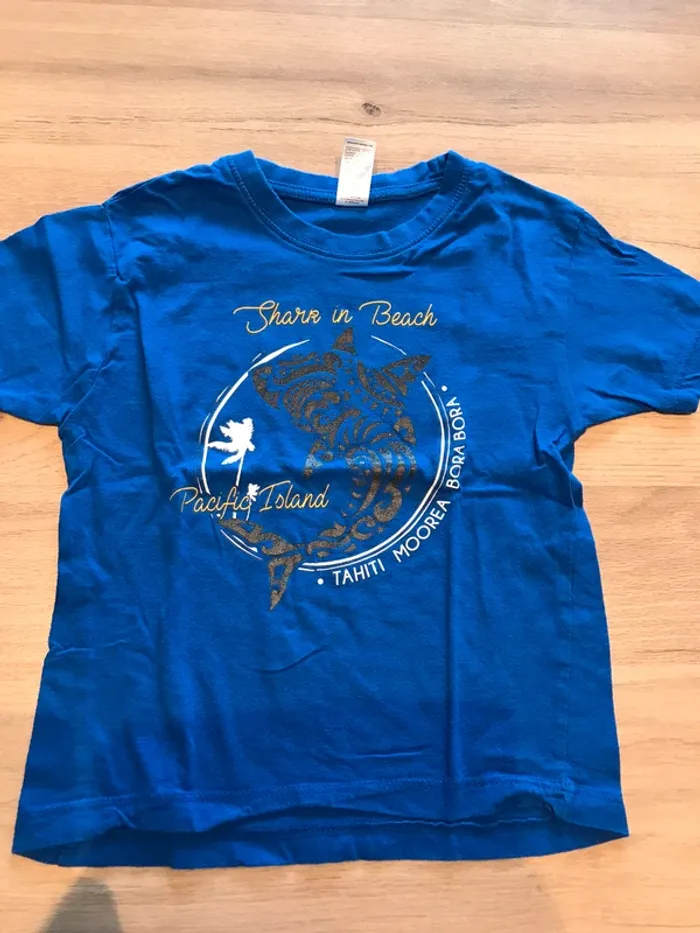 T-shirt Tahiti taille 4 ans