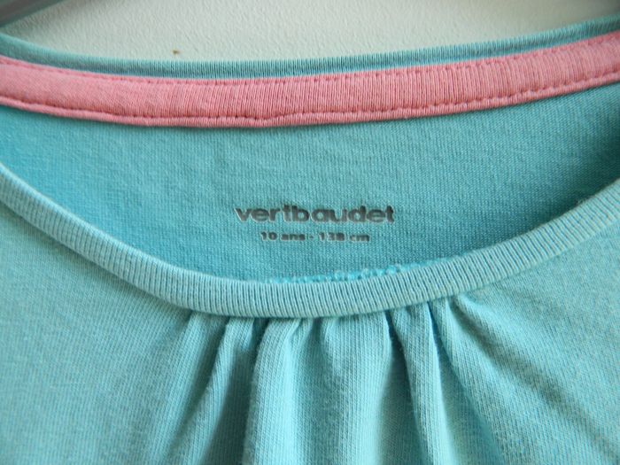 T shirt manches longues T 10 ans "Vertbaudet" - photo numéro 2