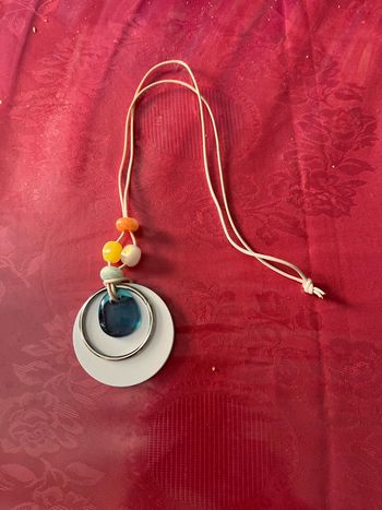 Sautoir original neuf