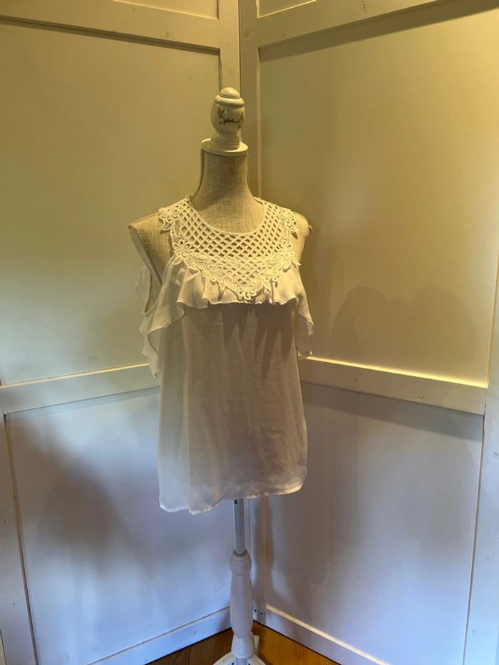 Blouse épaules dénudées taille s/m 38 blanc creme Haut femme blouse, joli haut taille 38 blanc - photo numéro 3