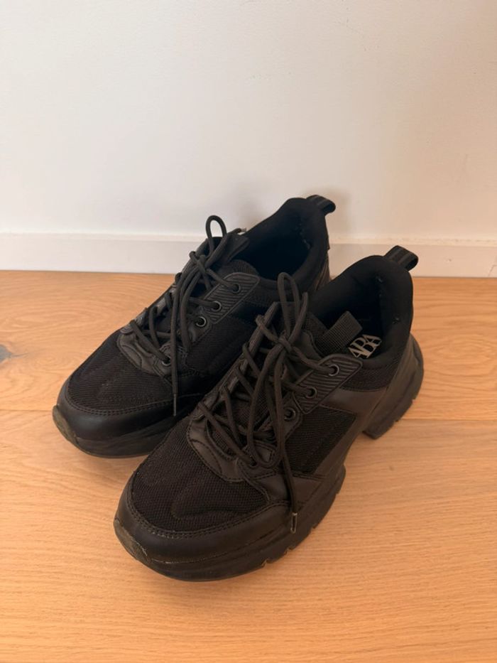 Basket Zara chaussures zapatillas sport shoes tennis Schoenen Scarpe zapatos sapatos Esporte noir - photo numéro 2