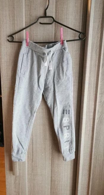 Magnifique pantalon survêtement 7 ans, Esprit.