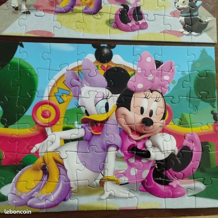 2 puzzles Minnie et Daisy Disney - photo numéro 2