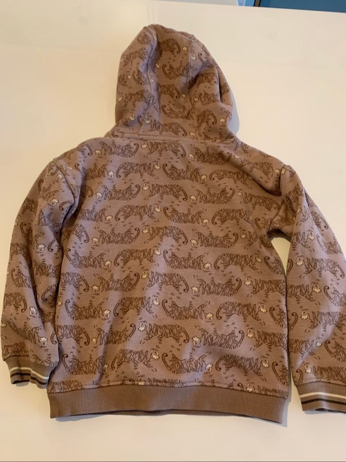 Sweat capuche - photo numéro 3